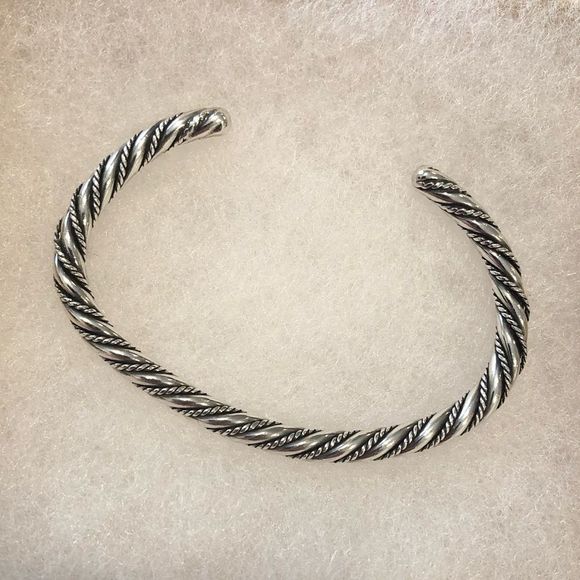 VINTAGE Sterling Silver Twisted Cuff Bangle Bracelet - Picture 3 of 8
